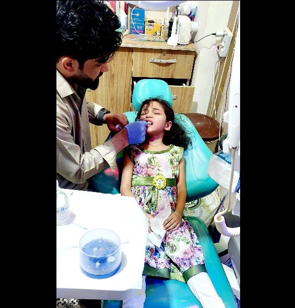  داکتر جمشید عزيزي 