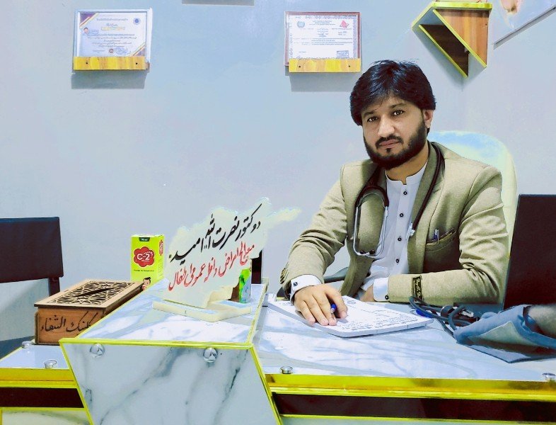  داکتور نصرت الله 